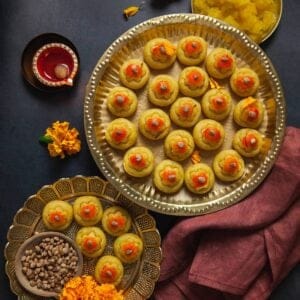 Pineapple peda featured image.