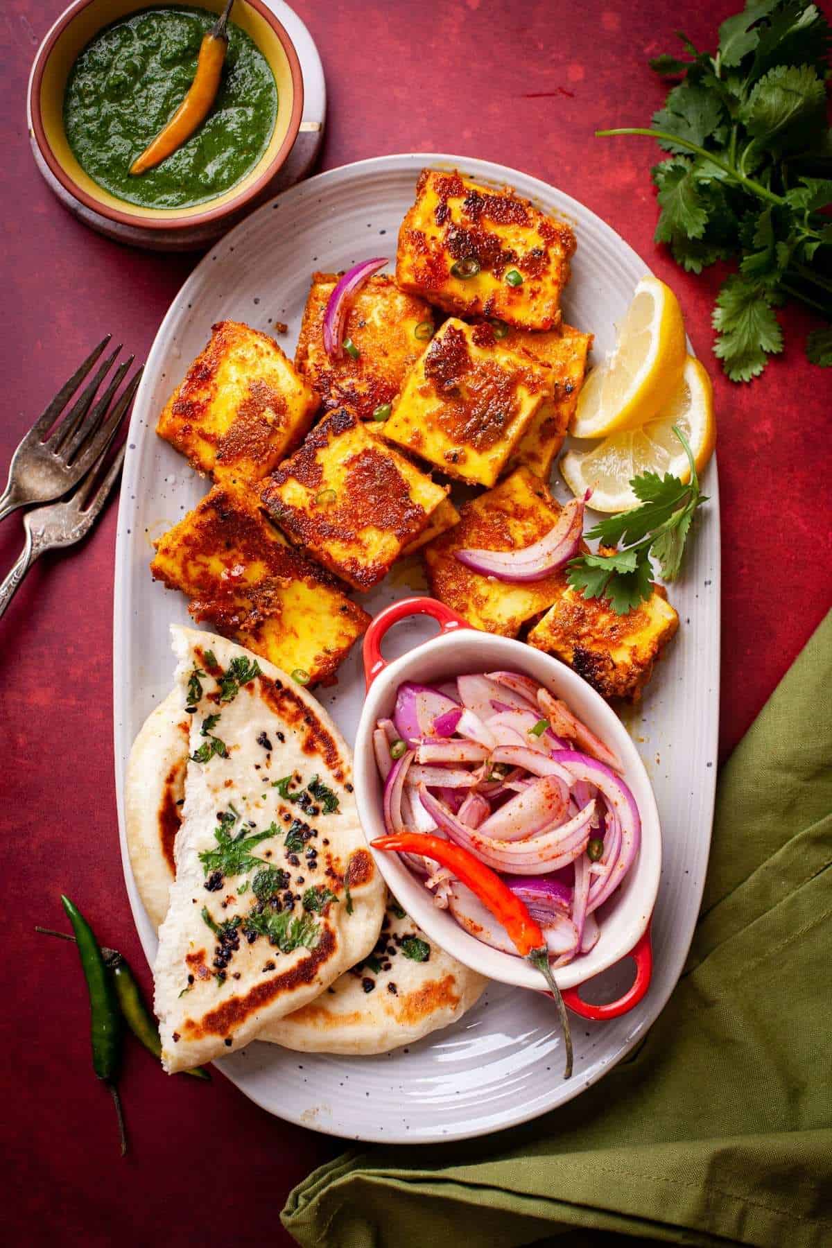 IMG_0994-6 Achari Paneer Tikka With Kulcha flatbread and laccha pyaz(onions) and green chutney.