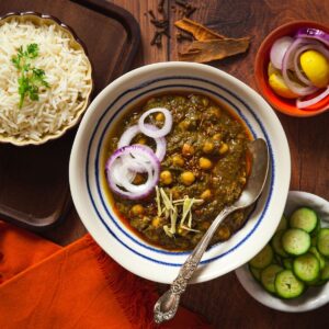 Palak chole featured Image.