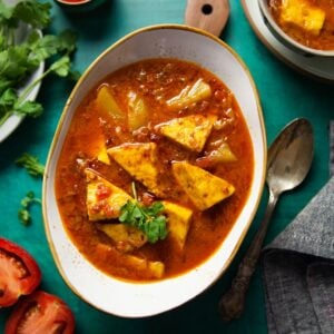 Aloo Paneer Curry featured image.