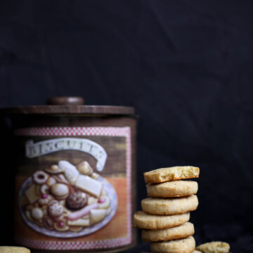 Jeera Biscuits Featured Image.