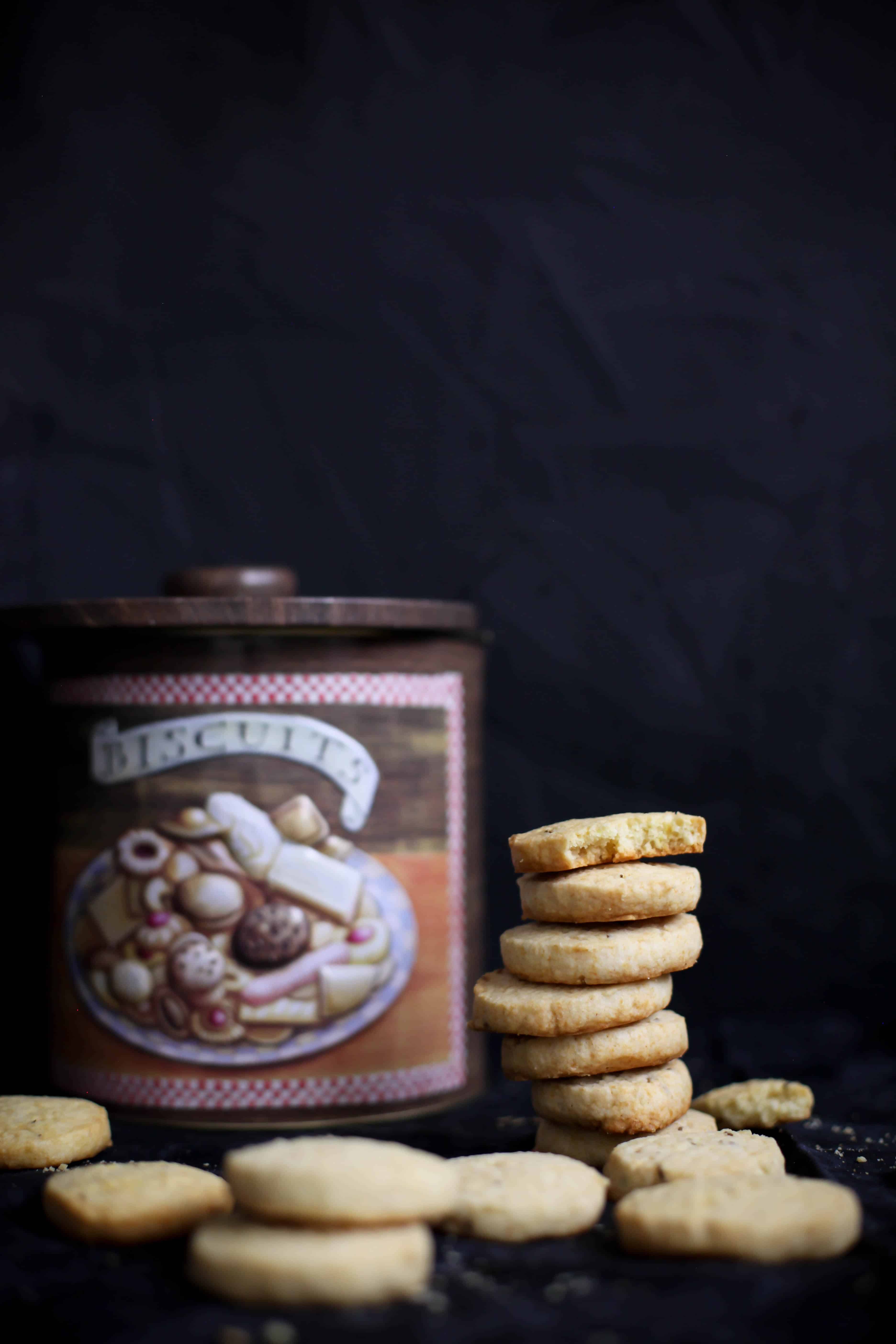 Sinfully Spicy :Jeera Biscuits 001(Buttery Cumin Cookies)