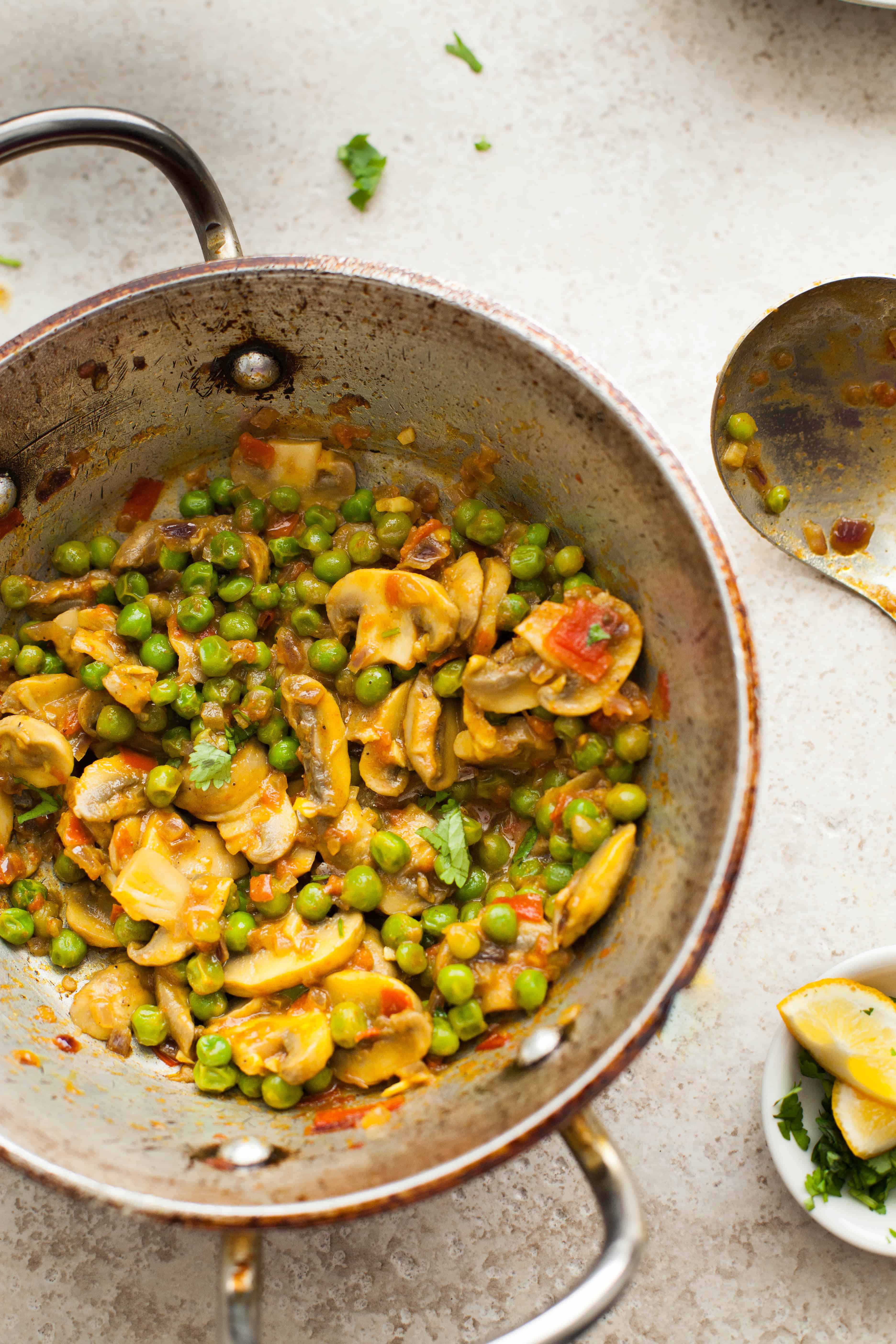 Sinfully Spicy - Mushroom Matar (peas) Stirfry033