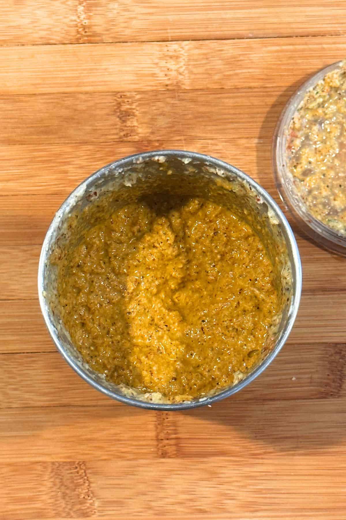 Wet vindaloo paste is ready.