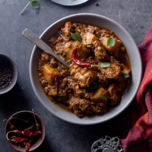 Chicken Vindaloo Featured Image.