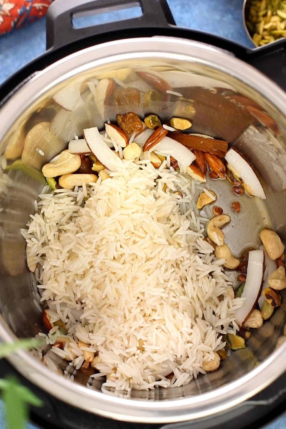 Adding soaked rice for zarda recipe for instant pot.