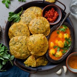 Methi Puri Featured Image.