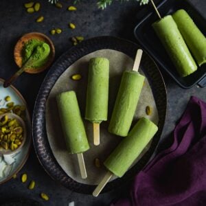 Pistachio & Matcha Popsicles featured image.