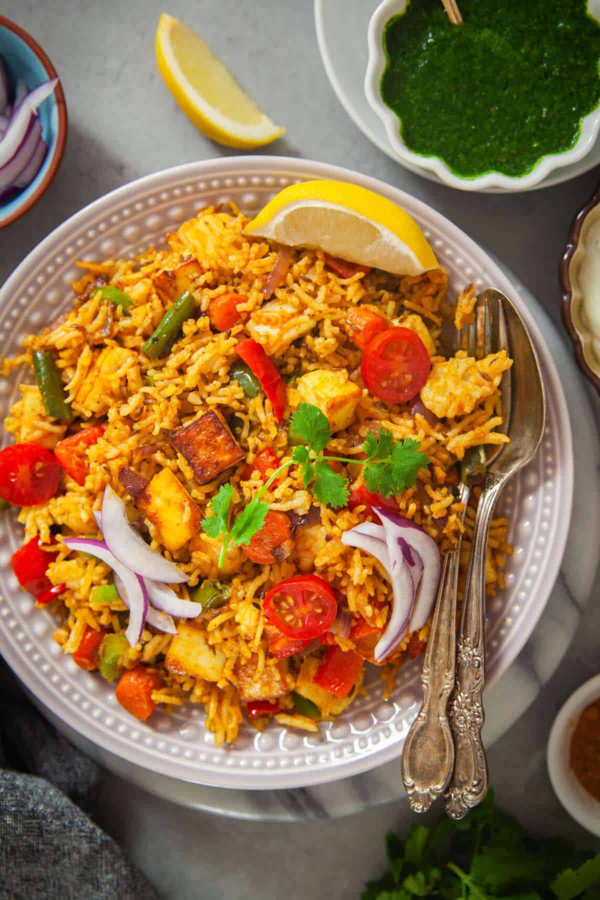 Close up shot of tawa pulao.