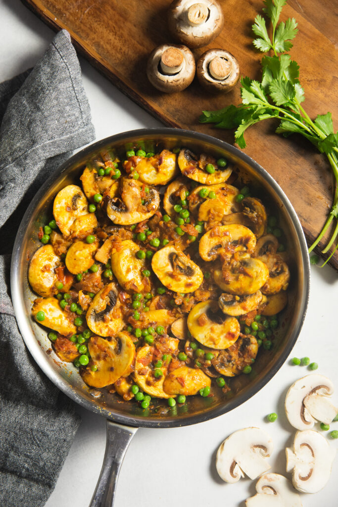 Mushroom Matar Stir fry