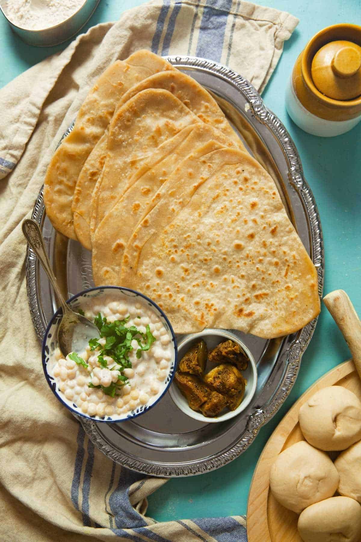 Triangle Plain Paratha With Yogurt & Pickle