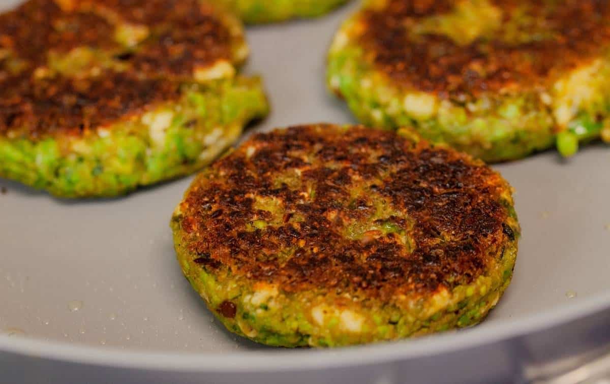 Panfried matar tikki