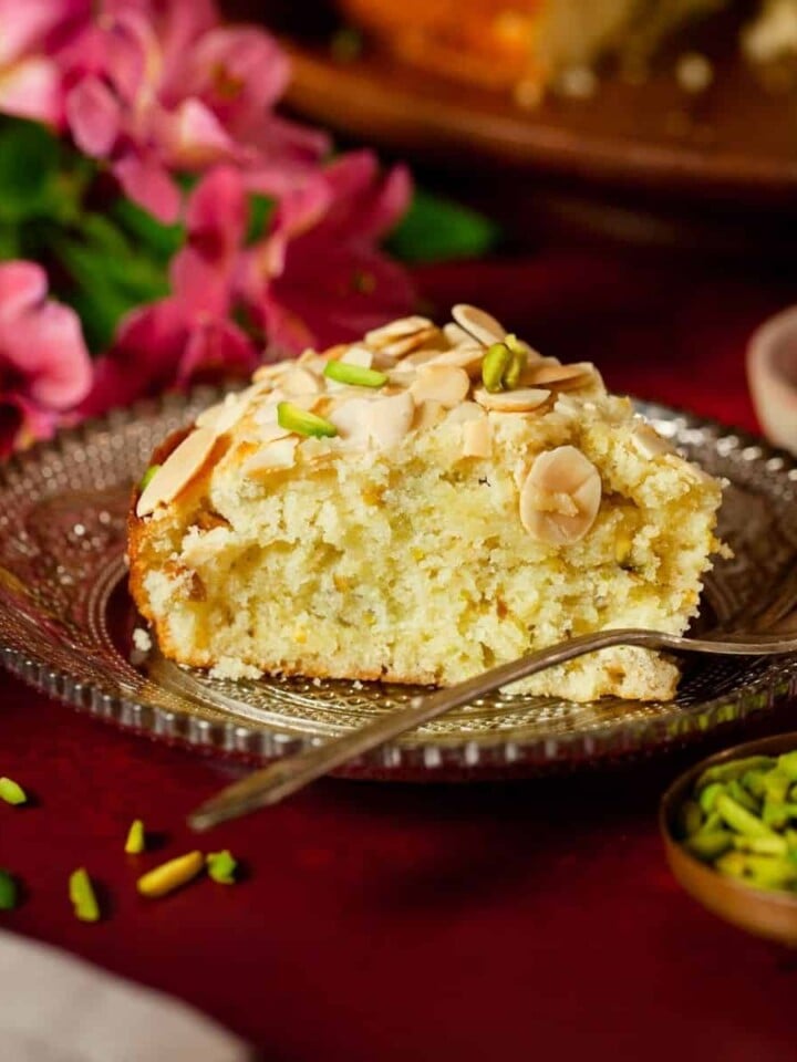 Mawa Cake Featured Image
