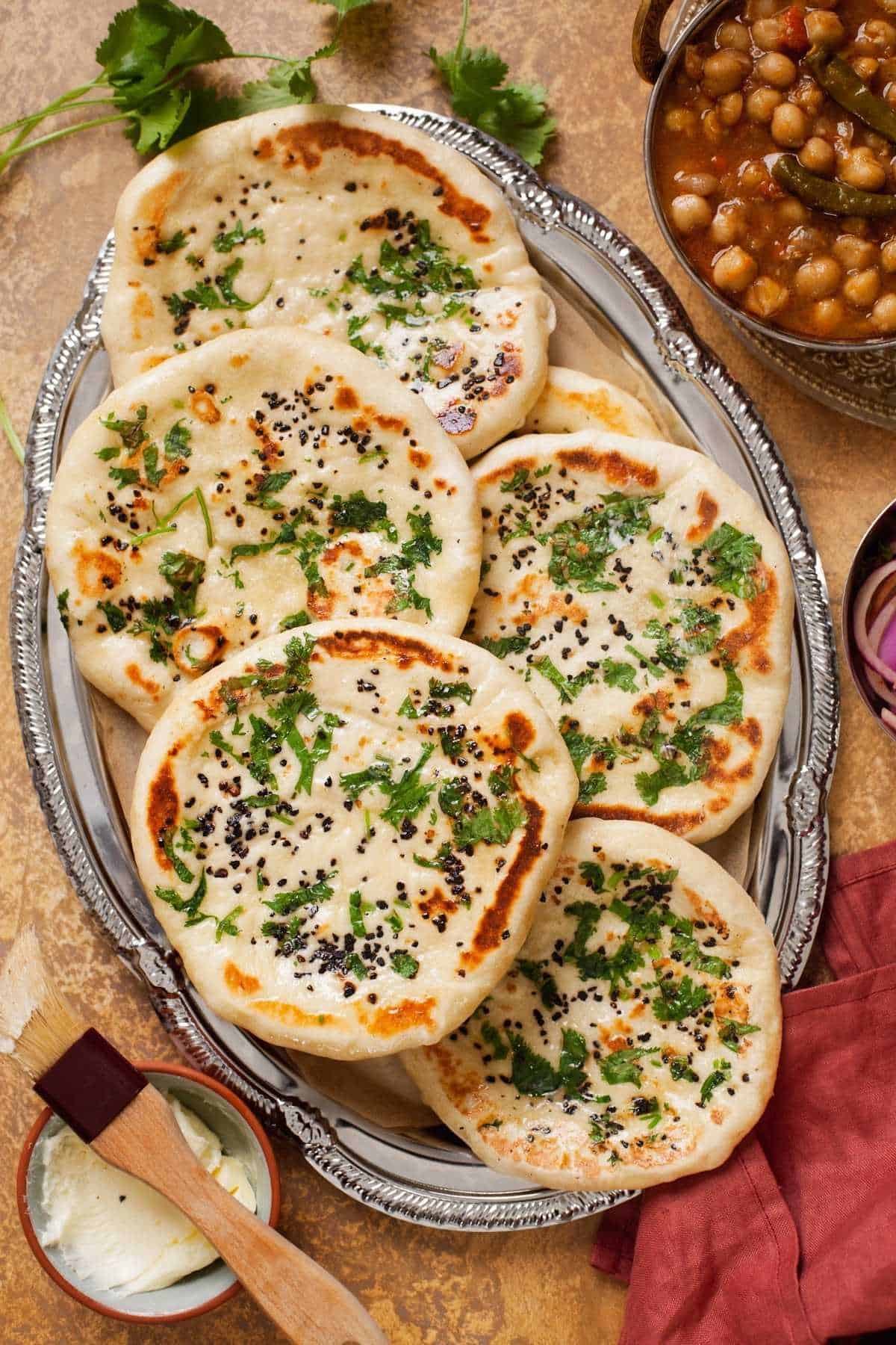 No Yeast Tawa Kulcha on a steel platter