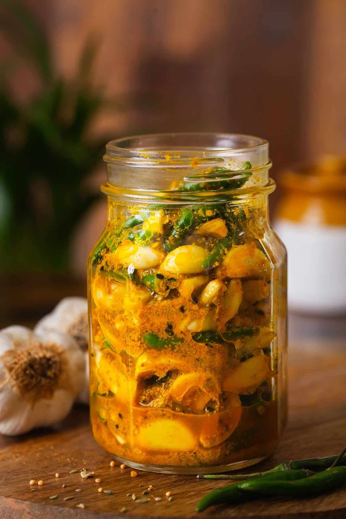 Garlic & Green Chili Pickle