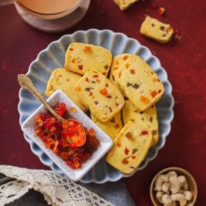 Karachi Biscuits Featured Image
