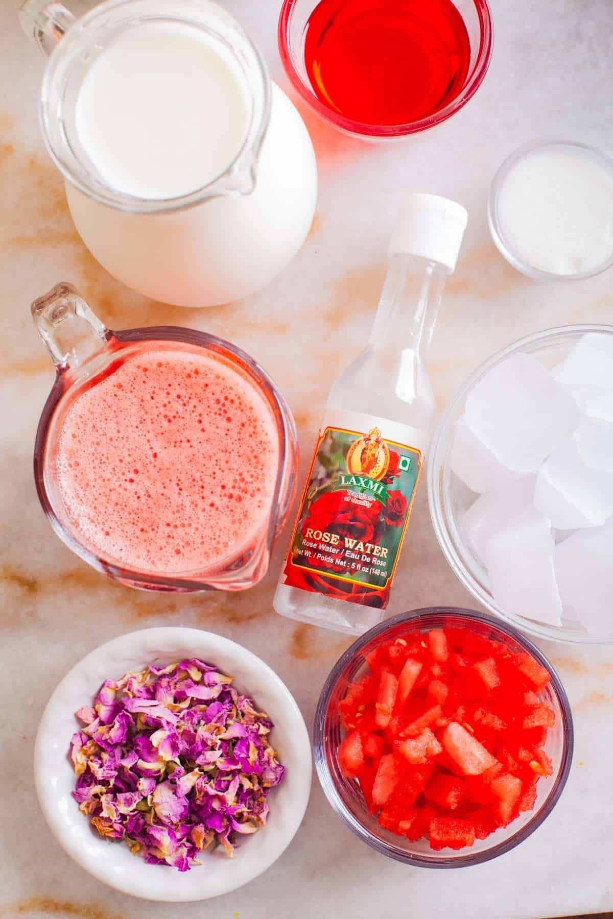 Ingredients needed to make Mohabbat Ka Sharbat.