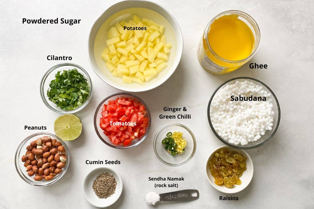 Ingredients needed to make sabudana khichdi.