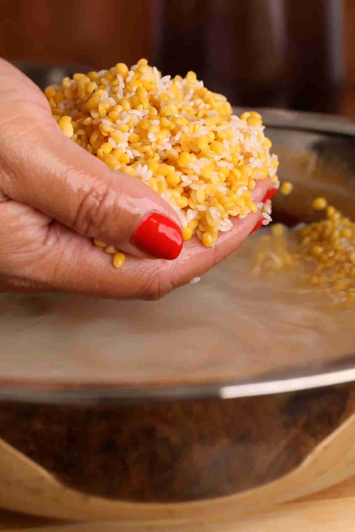 Wash rice & lentils.