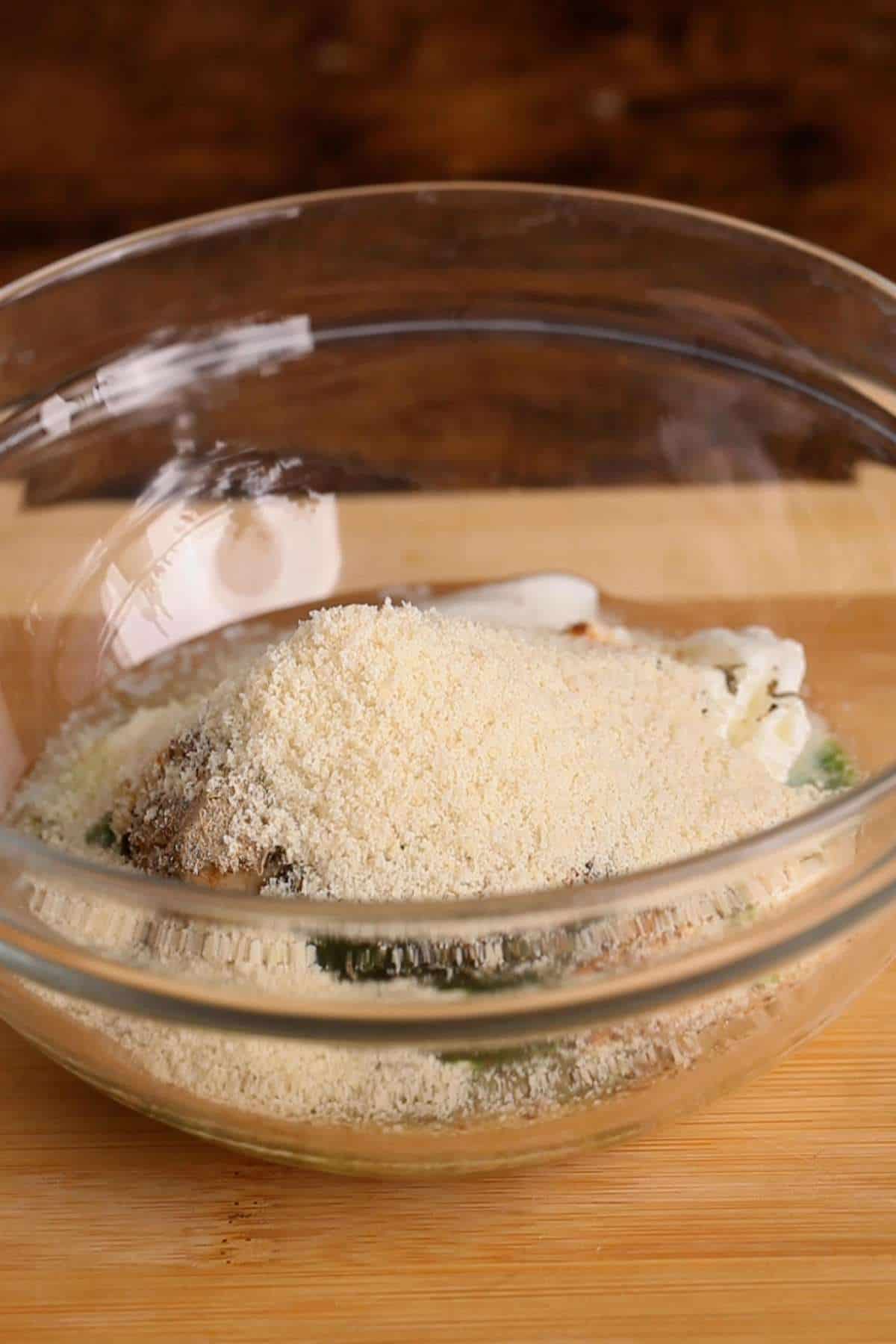 Add the cashew powder.