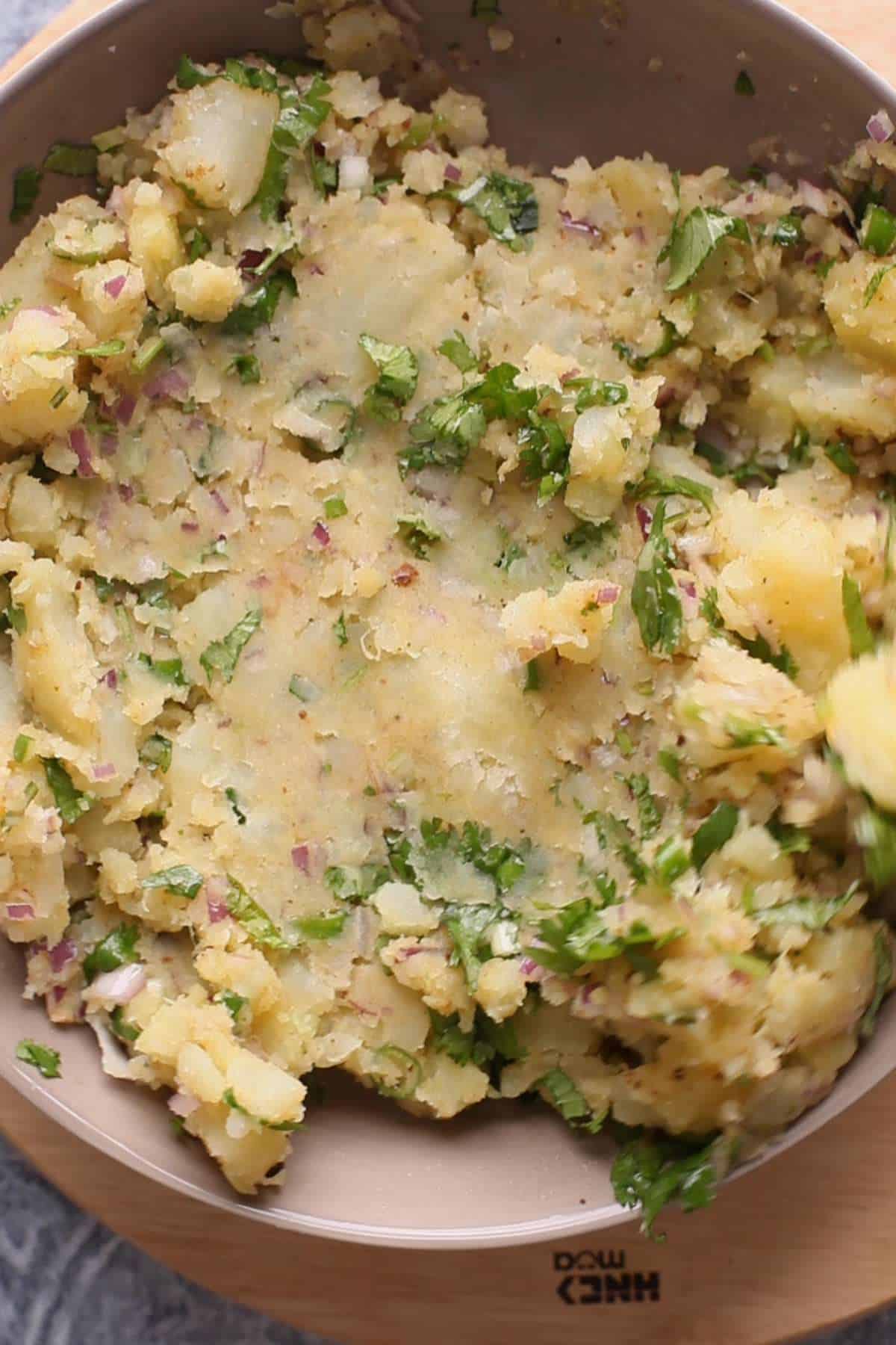 Combine together and aloo bharta is ready.