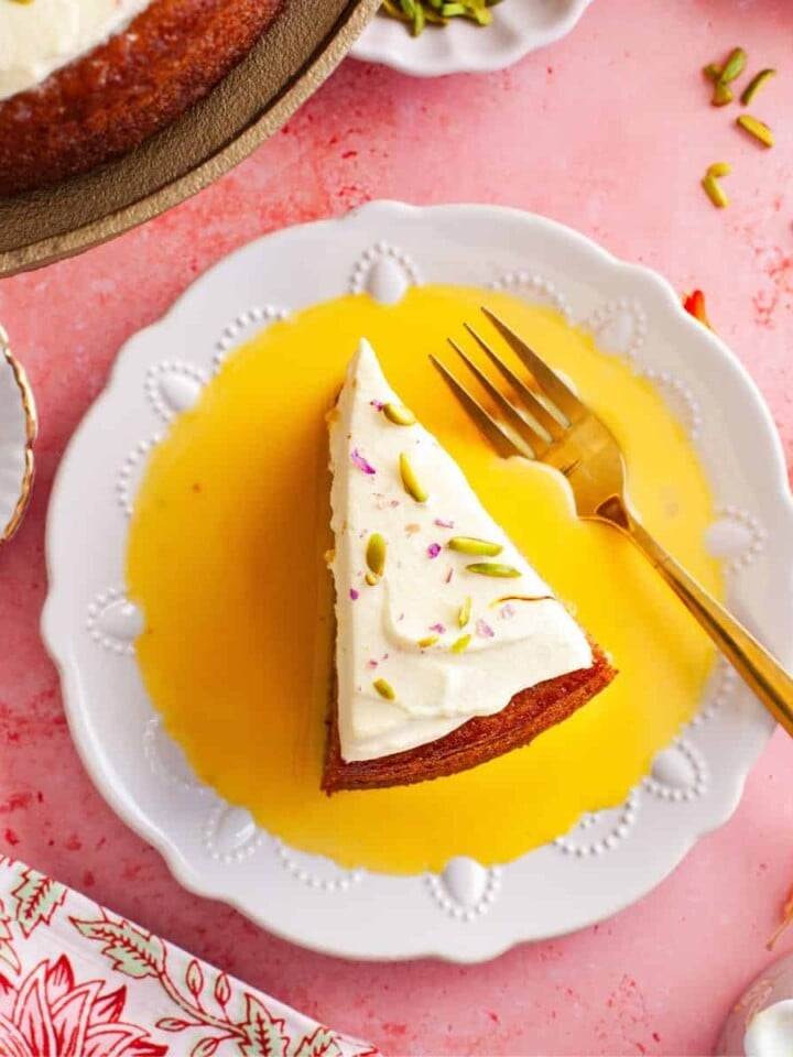 Mango Rasmalai Cake featured Image.