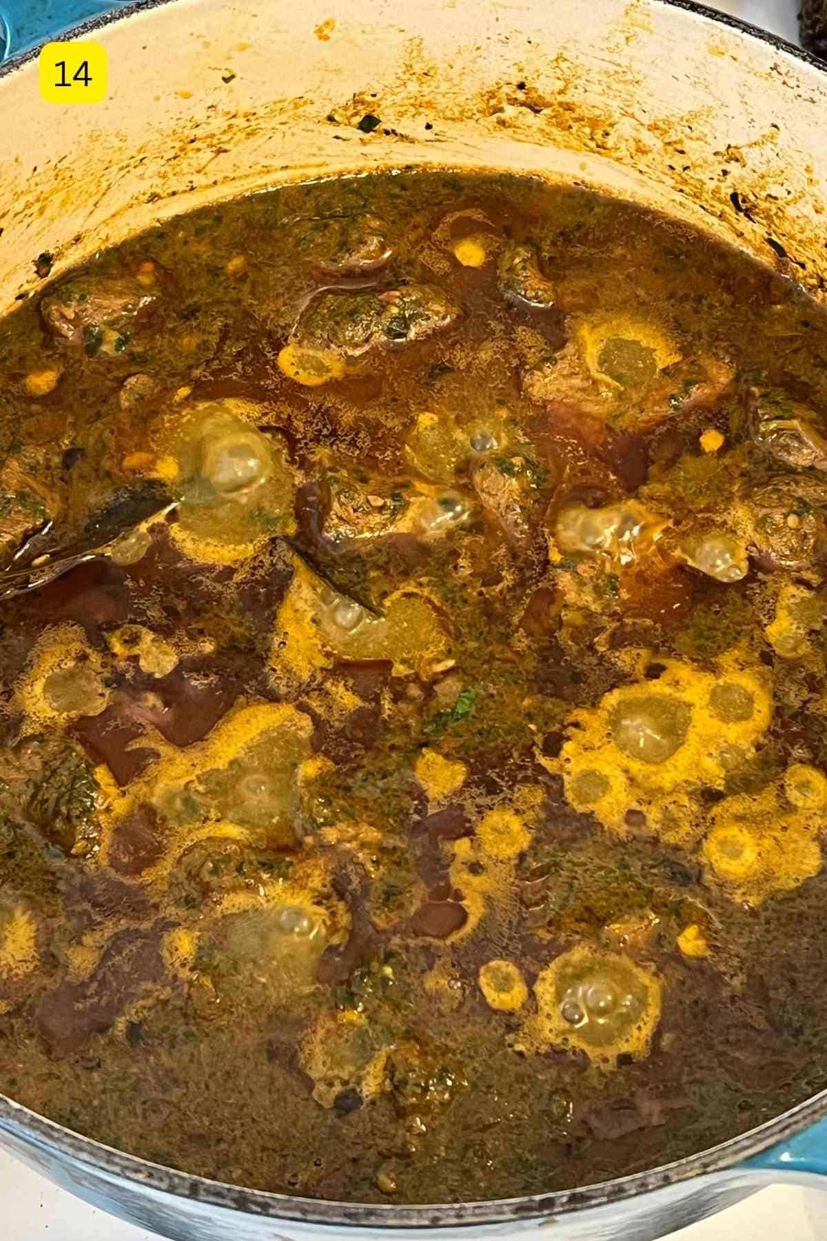 Lamb saagwala is ready for serving.