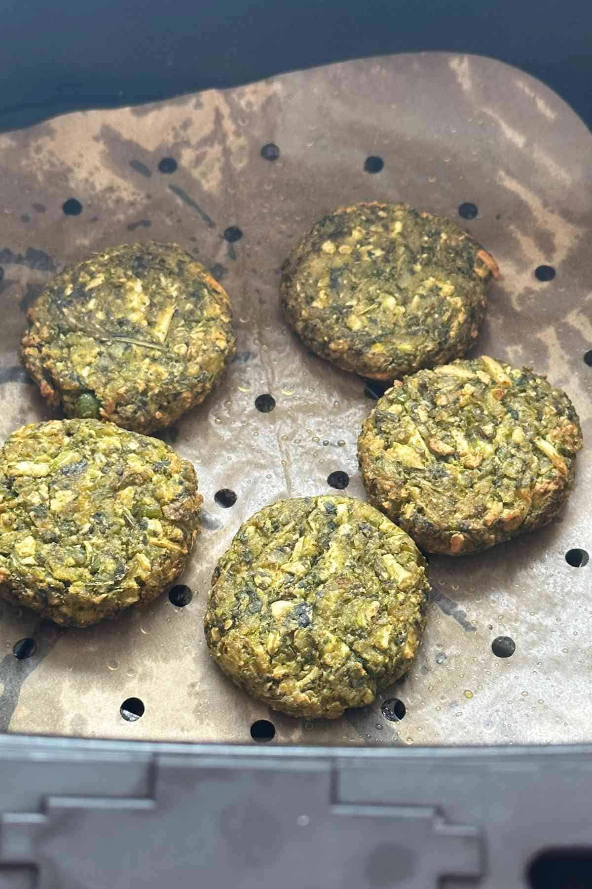 Air fried hara bhara kabab.