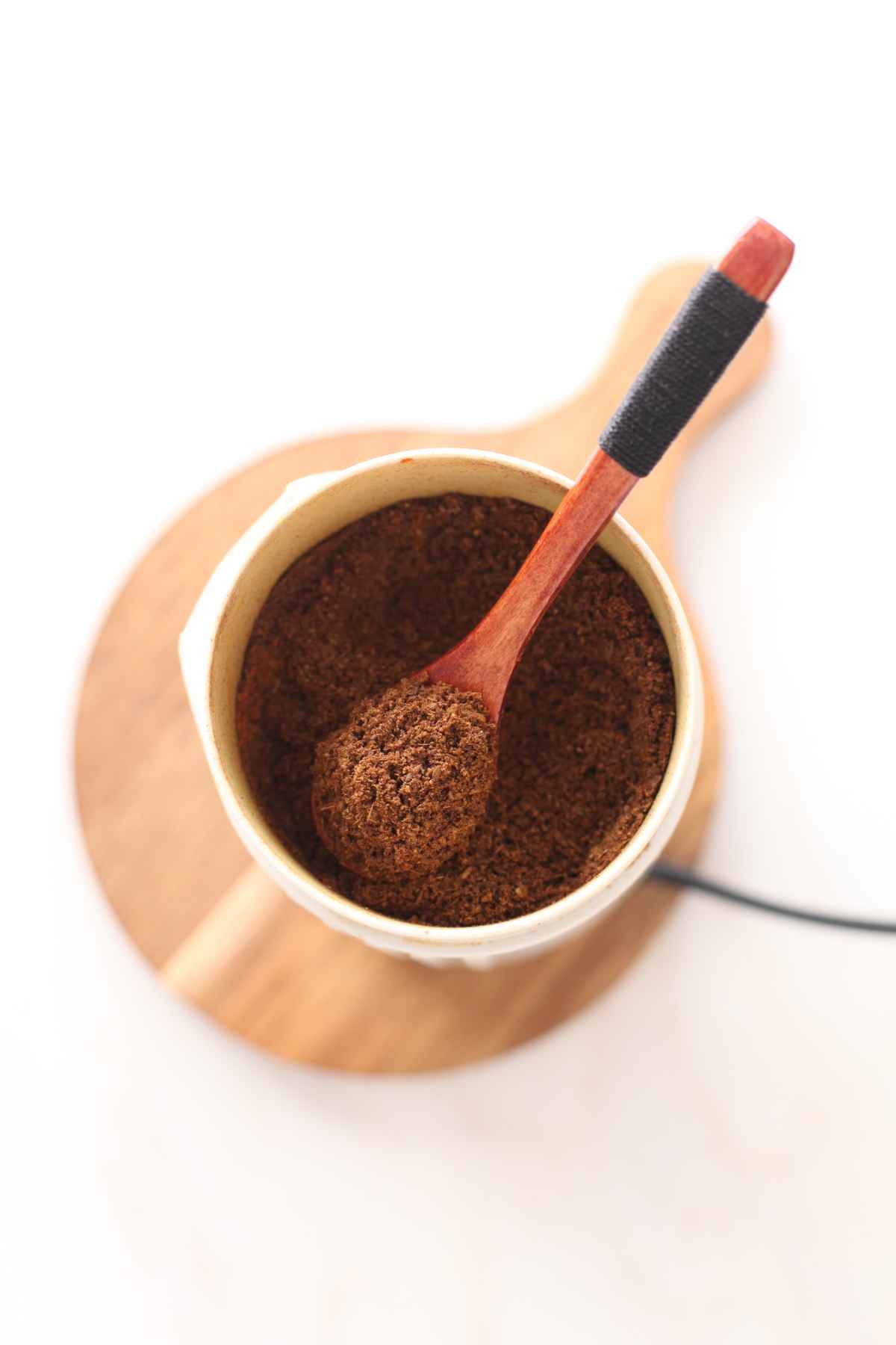 Cumin seeds powder after grinding.