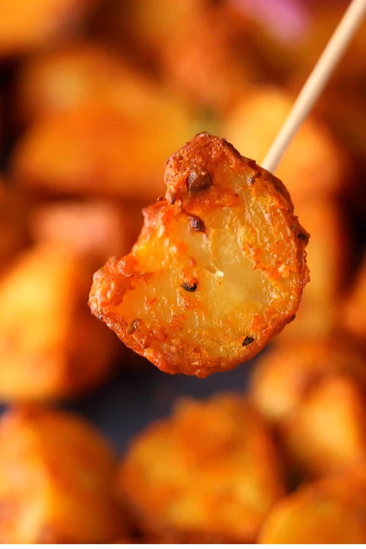 Crispy achari aloo tikka is ready to serve.