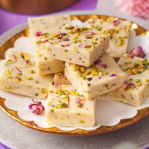 Thandai Fudge Featured Image.
