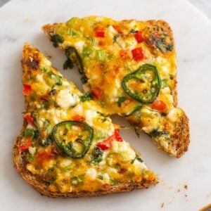 Cottage Cheese Chilli Toast Featured Image.