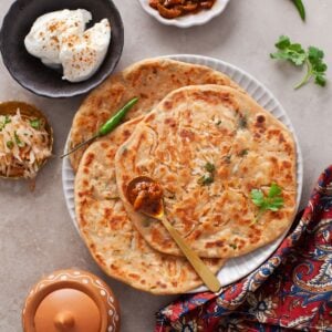 Mooli Paratha Featured image.